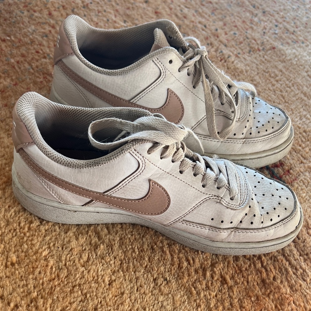 Nike Cream and Tan Sneakers